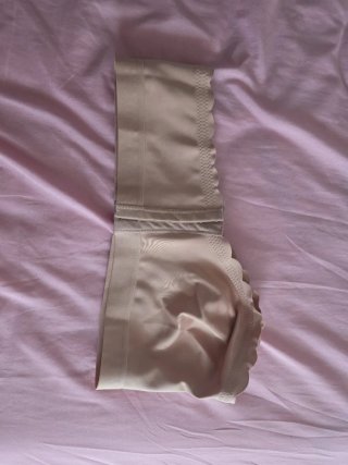 Top bandeau beige sin tirantes talla 2XL