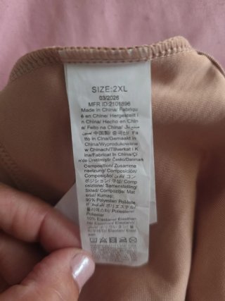 Top bandeau beige sin tirantes talla 2XL