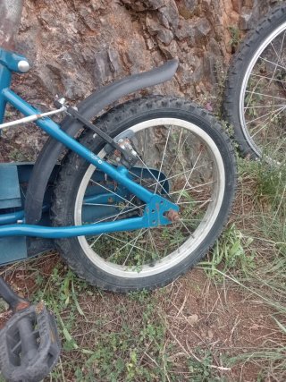 Bicicleta infantil azul 5 años