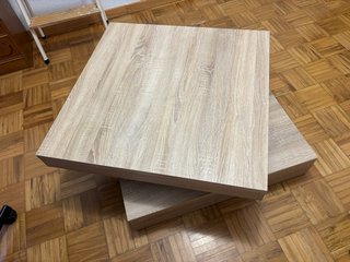Mesita de centro de madera