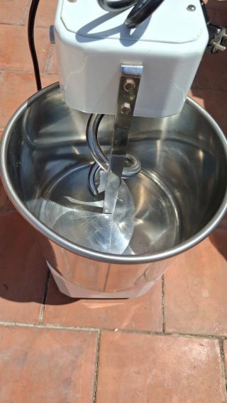 Amasadora Espiral 10L