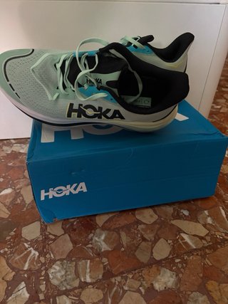 Zapatillas Hoka Verde y Turquesa
