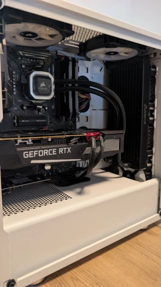 PC Gaming Ryzen 7 5800X + RTX 3070