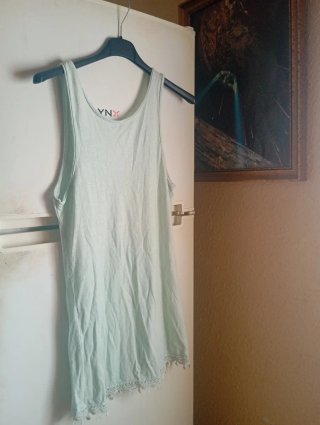 Blusa verde LYNX con encaje