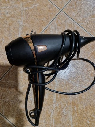 Varios modelos GHD y secador Ghd