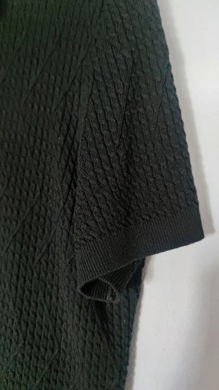 Polo negro hombre con cremallera