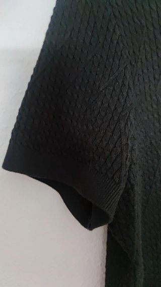 Polo negro hombre con cremallera