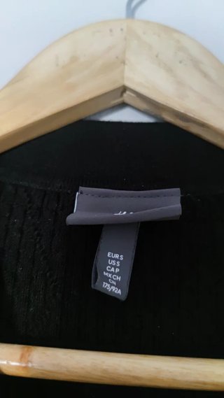 Polo negro hombre con cremallera