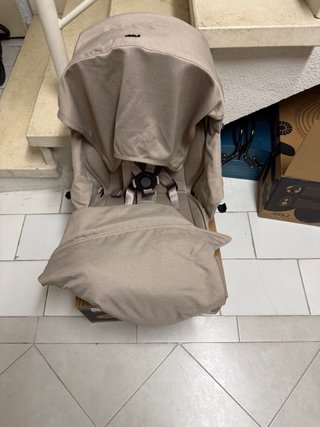 Seggiolino Joolz Aer 2 Nest to Seat Sandy Taupe