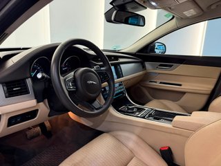 Jaguar XF 2017
