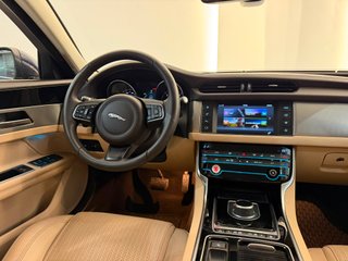 Jaguar XF 2017