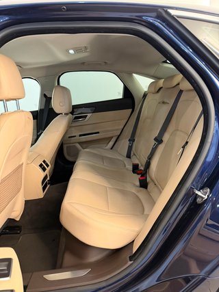 Jaguar XF 2017