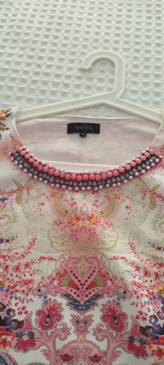 Vestido estampado floral rosa