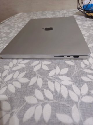 Macbook Pro 16 2021 M1 para peças
