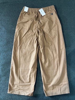 Pantalón Balloon Nike Marrón Ancho Largo