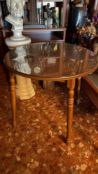 Mesa camilla redonda con cristal de 80 cm.