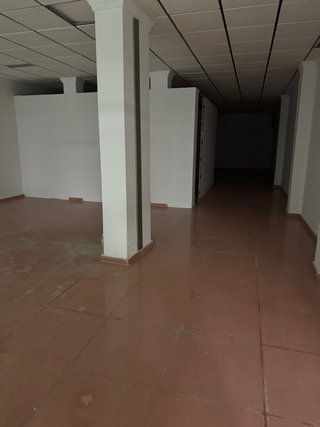Alquilo locar comercial en mojacar en marina la to
