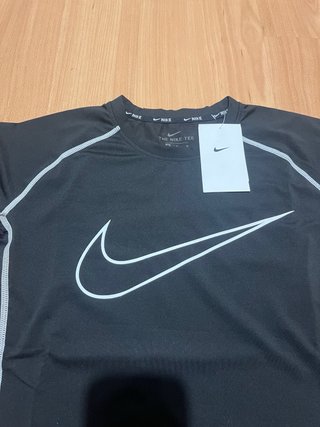 Camiseta Hombre Negra
