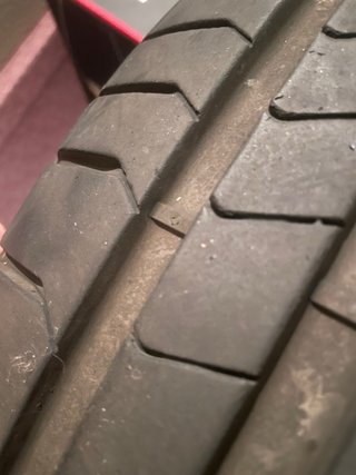 Neumáticos Pirelli P Zero 265/35 R22 102 V