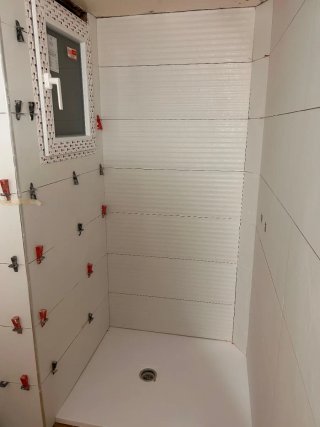 Manitas Profesional-baños, Electricidad y Montajes