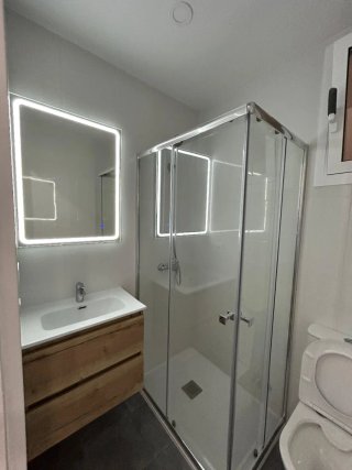 Manitas Profesional-baños, Electricidad y Montajes
