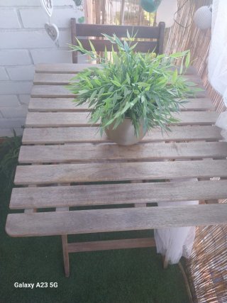 Mesa y 2 Sillas Plegables Madera