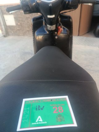 Honda SH Scooter Negra