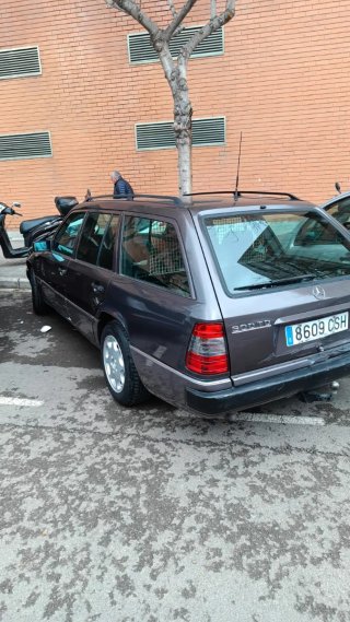 Mercedes W124 RANCHERA ACEPTO CAMBIOS ITV/03/28