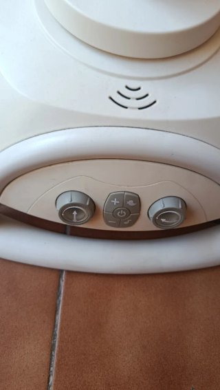 Mecedora eléctrica para bebé