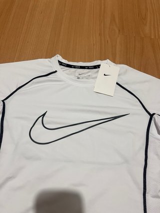 Camiseta Blanca Deportiva