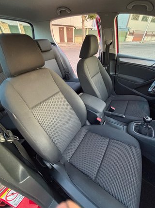 Volkswagen Golf VI