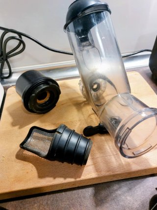 Licuadora Philips Prensado en Frío