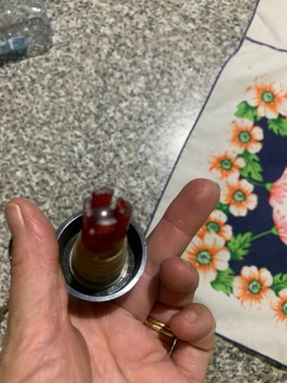 Versatore dosatore per liquore in plastica
