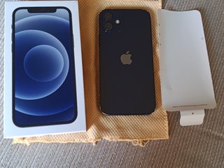iPhone 12 64GB 83% Batería