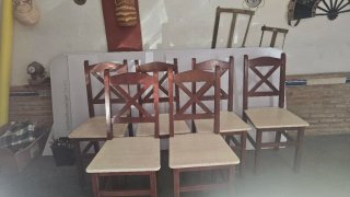 Conjunto mesa y 6 sillas de madera