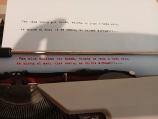 Máquina de escribir Olivetti Lettera 25