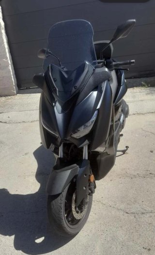 Yamaha XMAX Iron Max Negra/Gris