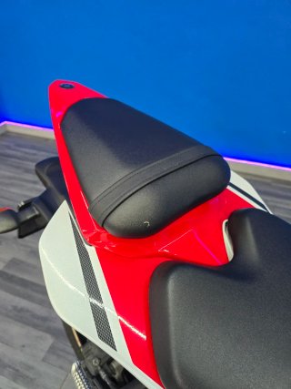 Yamaha R6R 50 Aniversario 2012
