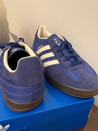Adidas Gazelle Azul y Blanco