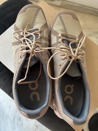 Zapatillas On beige/gris