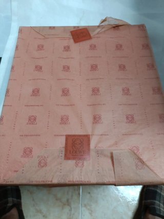 Espectacular Libro 150 Años de Loewe. Sin Abrir.