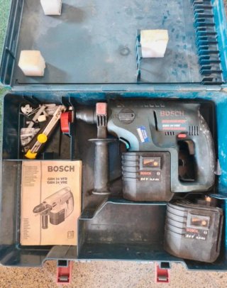 Taladro percutor Bosch GBH 24 VRE 24V