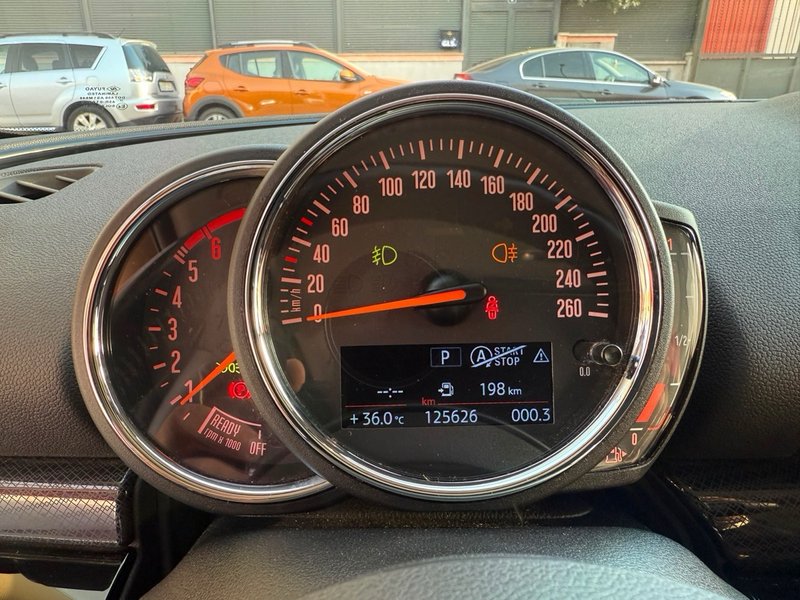 MINI Clubman 2021, foto 12