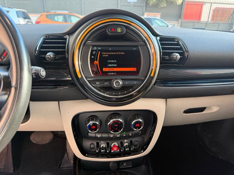 MINI Clubman 2021, foto 7