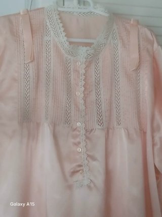 Camisón de raso, clásico, rosa con encaje