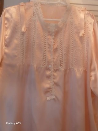 Camisón de raso, clásico, rosa con encaje
