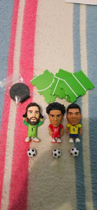 Conjunto Figuras Ballers Zuru Nuevas