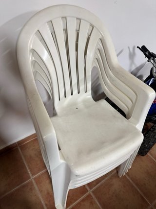 Mesa con 4 Sillas