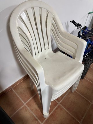Mesa con 4 Sillas