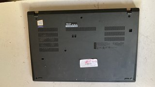 Lenovo T490 Táctil